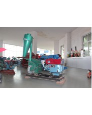 Animal Feed Crusher With 1115 Diesel Engine 22hp